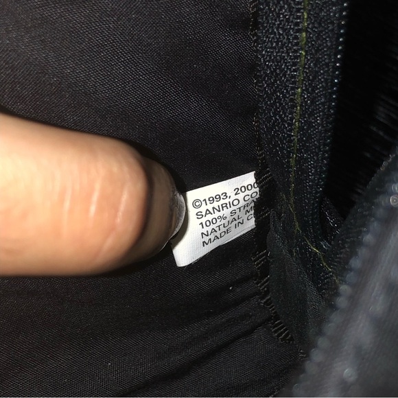 Vintage 2000 Bad Badtz-Maru Sanrio Small Straw Purse - Picture 10 of 13